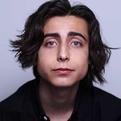 Aidan Gallagher - Famous Actor
