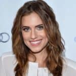 Allison Williams - Famous Comedian