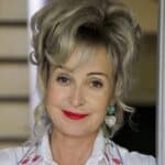Annie Potts - Famous Voice Actor