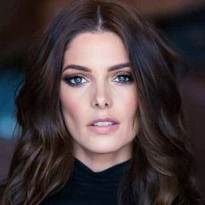 Ashley Greene - Famous Actor