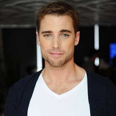 Dustin Milligan - Famous Actor