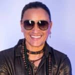 Elvis - Famous Singer