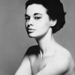 Gloria Vanderbilt - Famous Socialite