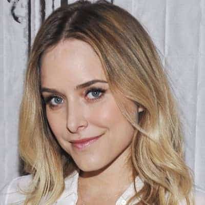 Jenny Mollen - Famous Actor