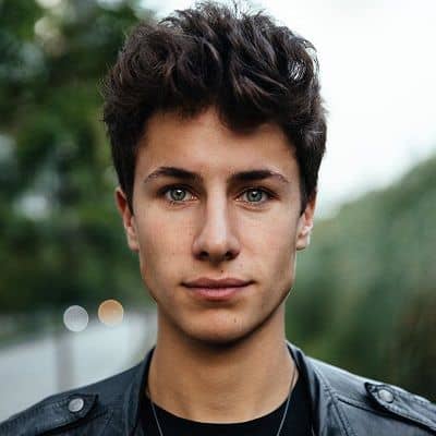 Juanpa Zurita - Famous Model