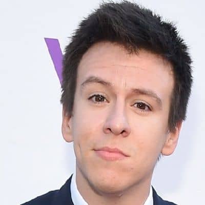 Philip DeFranco Net Worth, spouse, young children, awards, movies ...