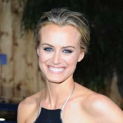 Taylor Schilling - Famous Actor