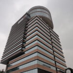 Li Ka-shing - Famous Investor