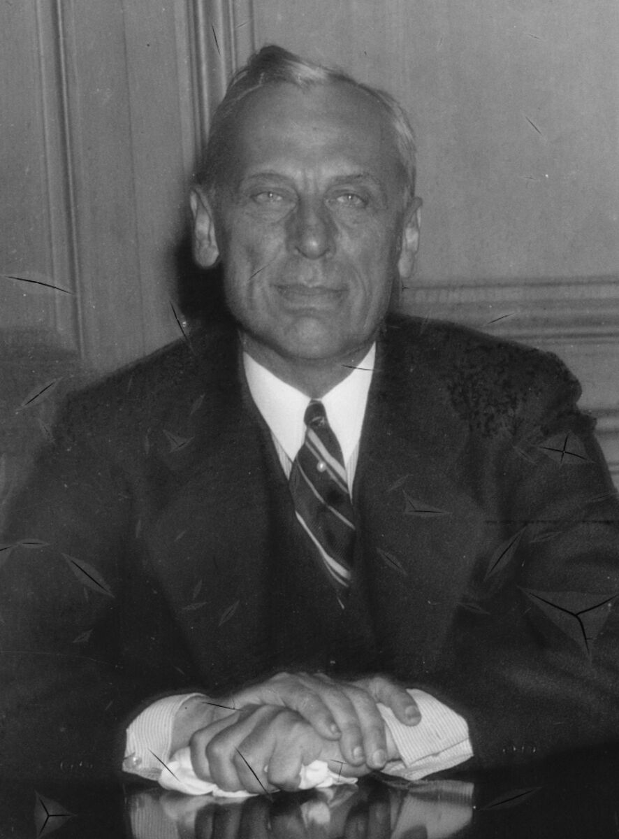 Alfred P. Sloan - Famous CEO
