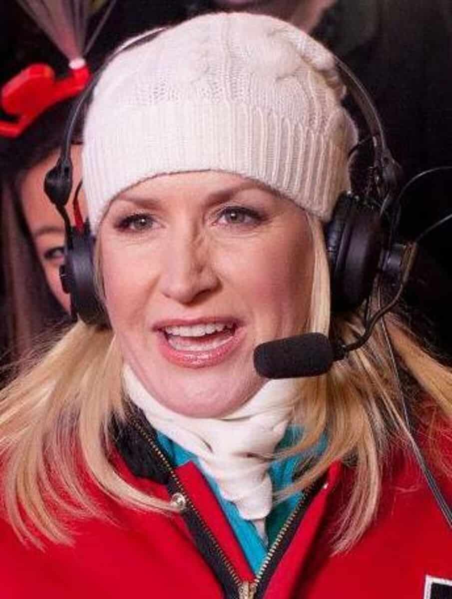 Angela Kinsey - Famous Actor