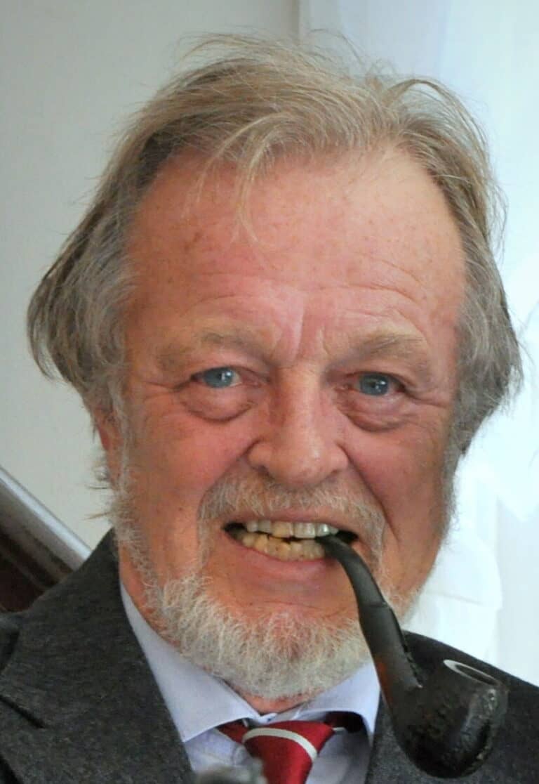 Bernard Cornwell - Famous Novelist
