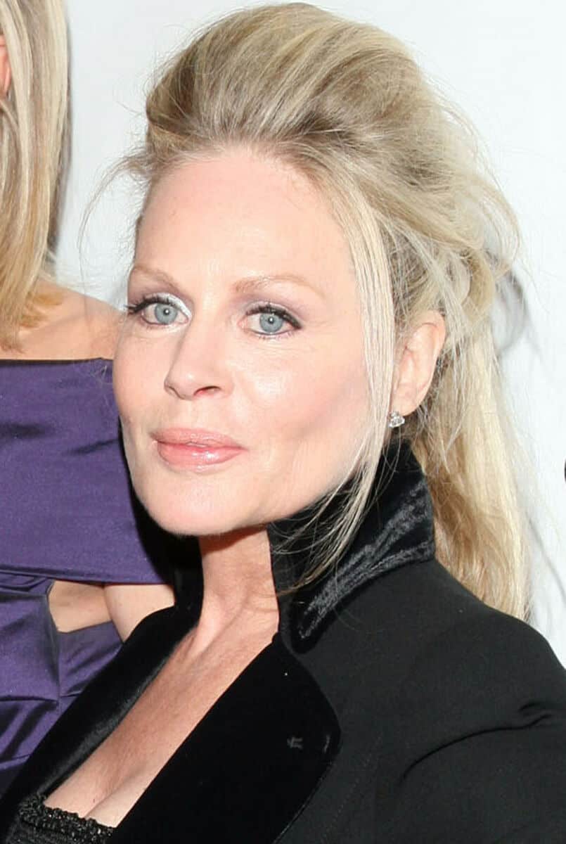 Beverly D'Angelo - Famous Voice Actor