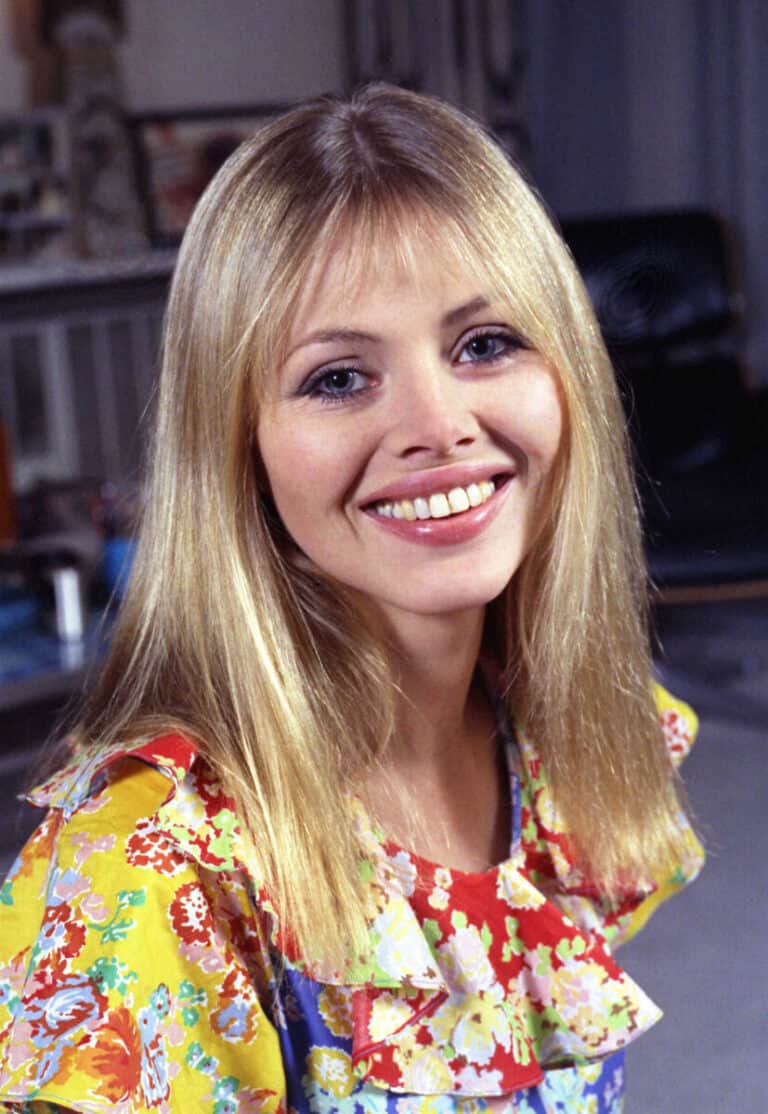 Britt Ekland Net Worth, spouse, young children, awards, movies - Famous ...