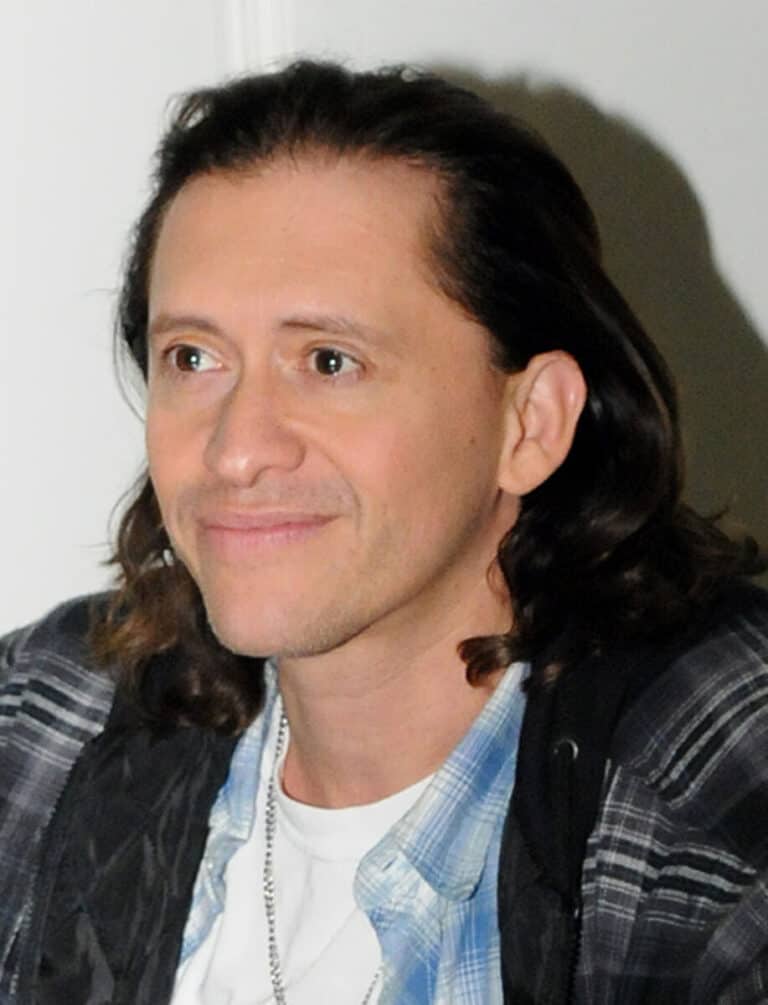 Clifton Collins, Jr. - Famous Actor