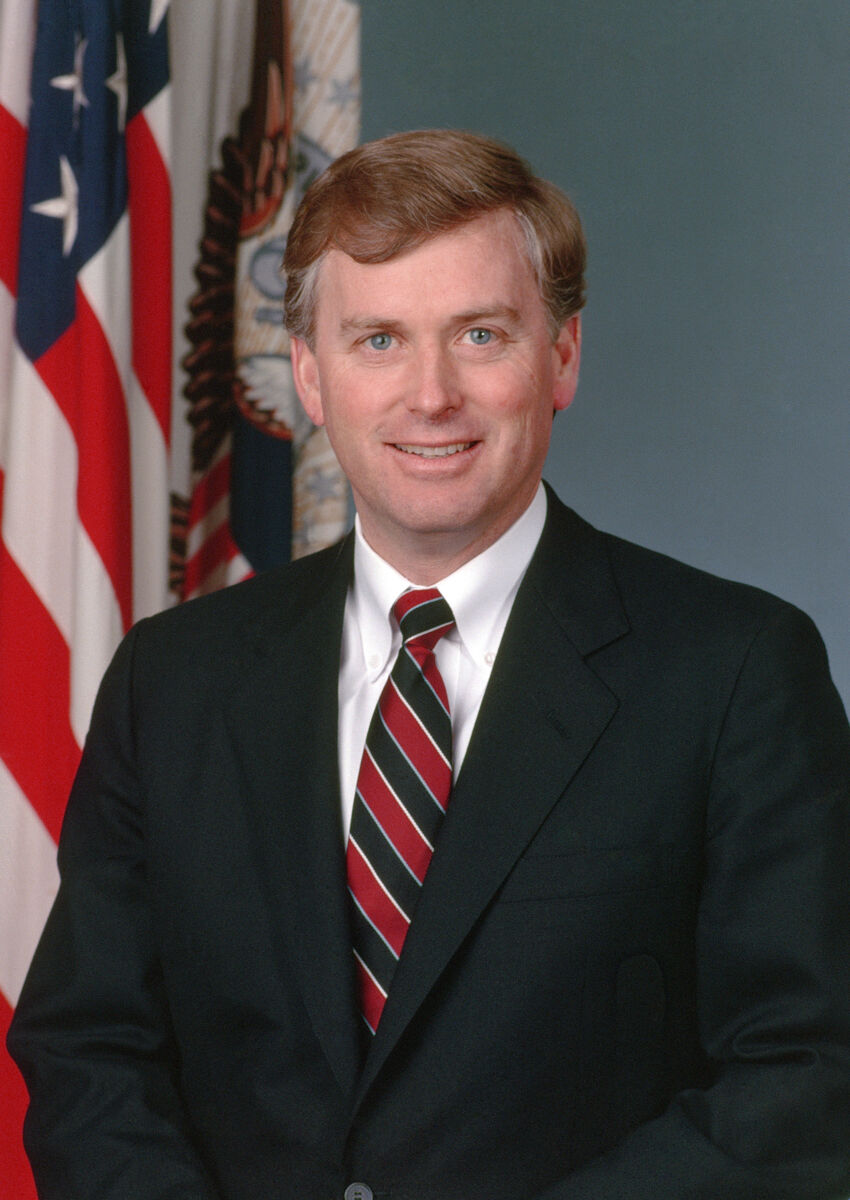 Dan Quayle net worth in Politicians category