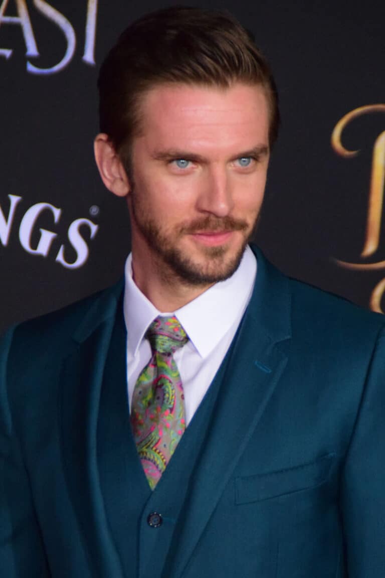 Dan Stevens - Famous Actor