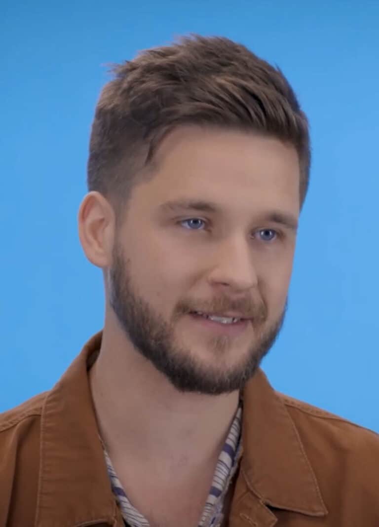 Devon Werkheiser - Famous Guitarist