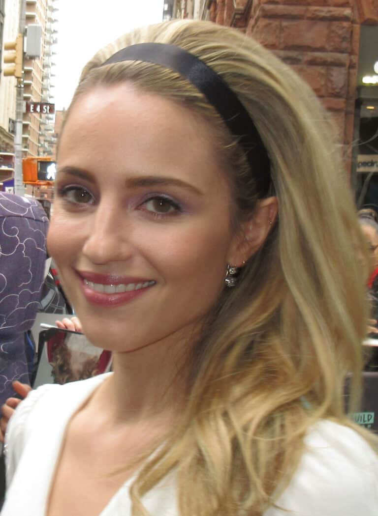 Dianna Agron - Famous Singer