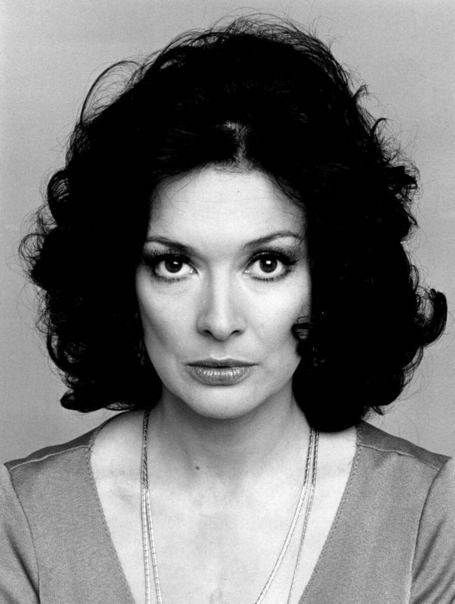 Dixie Carter - Famous Actor