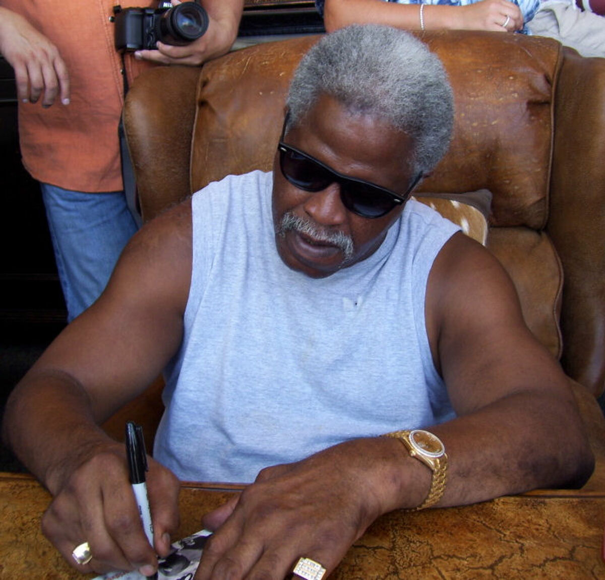 Earl Campbell net worth in NFL category