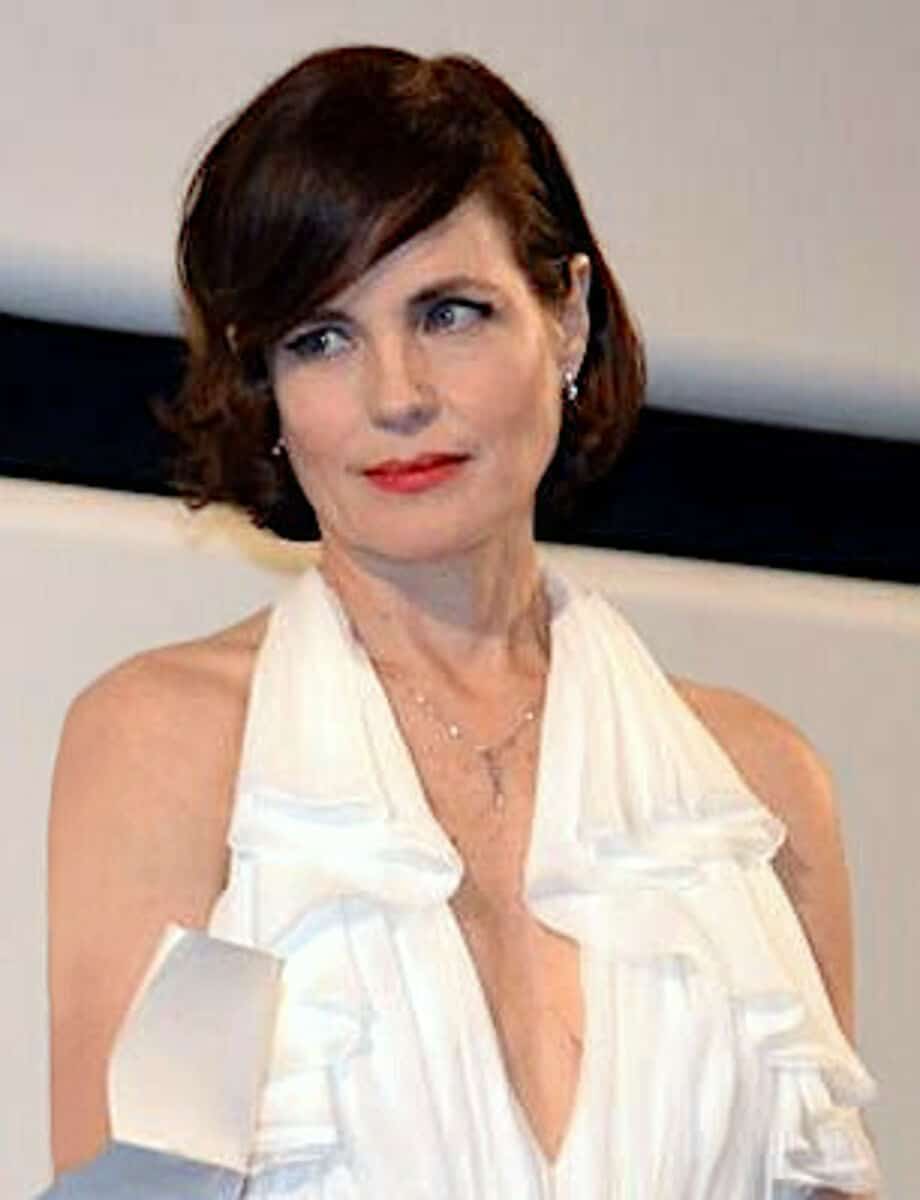 Elizabeth McGovern - Famous Actor