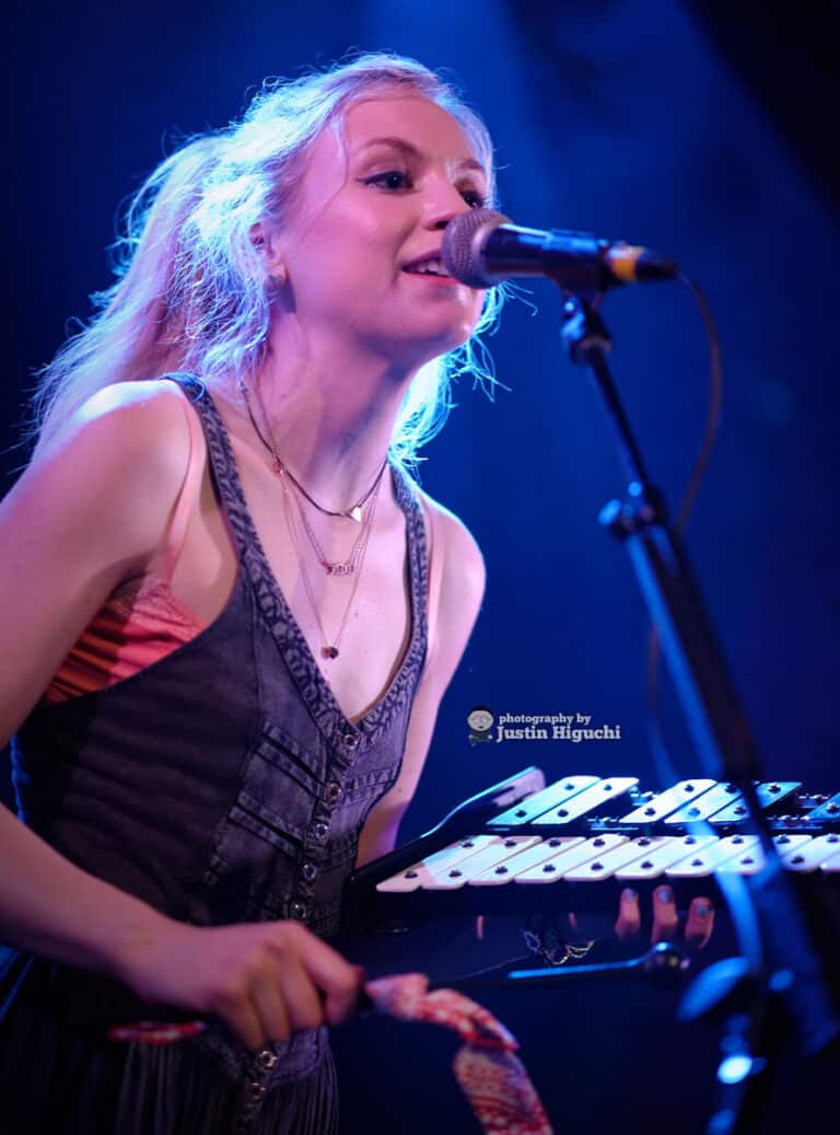 Emily Kinney - Famous Songwriter