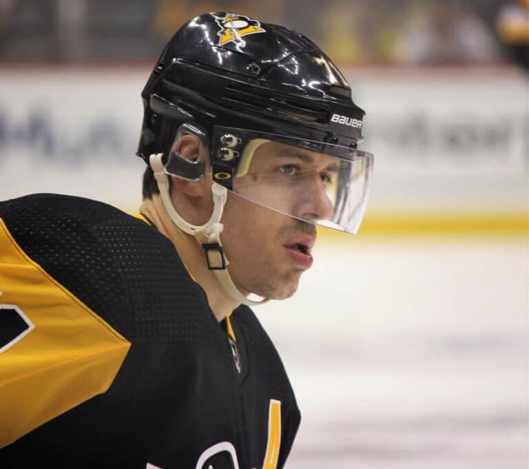 Evgeni Malkin - Famous Athlete