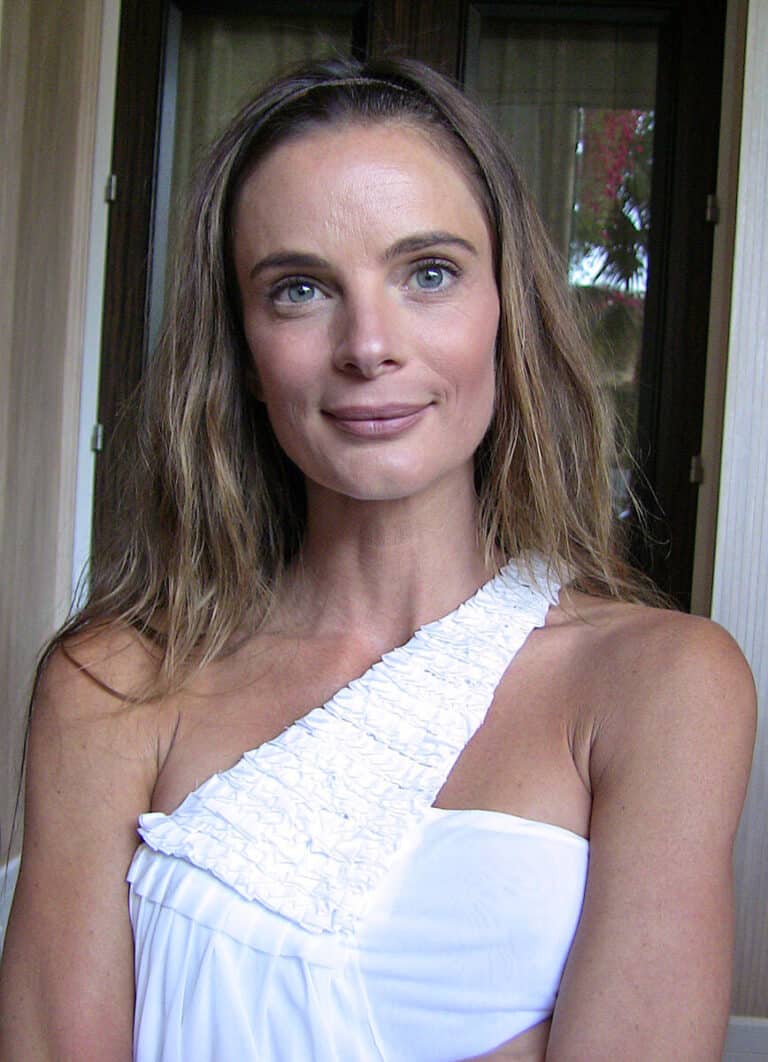 Gabrielle Anwar - Famous Actor