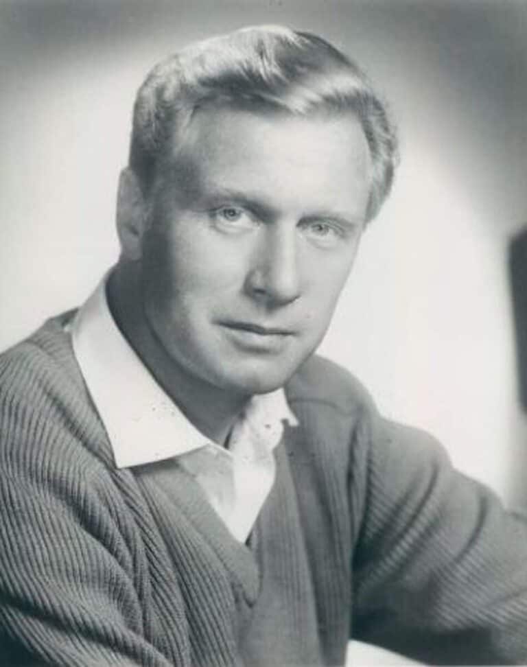 George Gaynes - Famous Singer