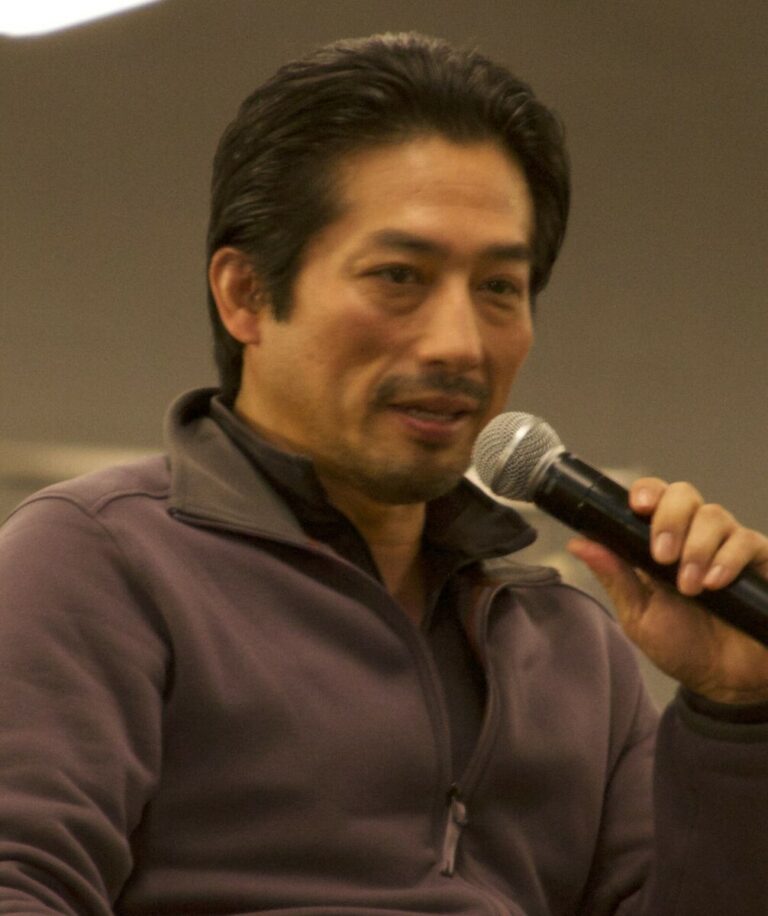 Hiroyuki Sanada - Famous Singer
