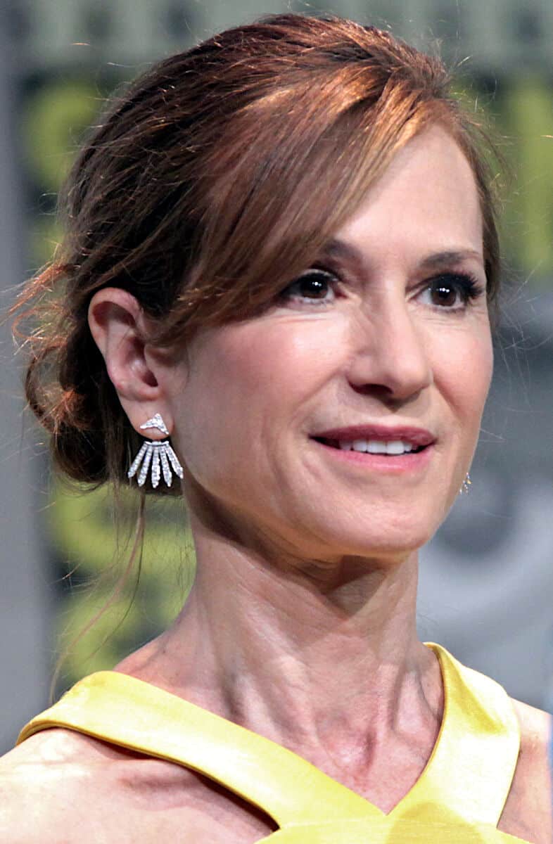 Holly Hunter - Famous Television Producer