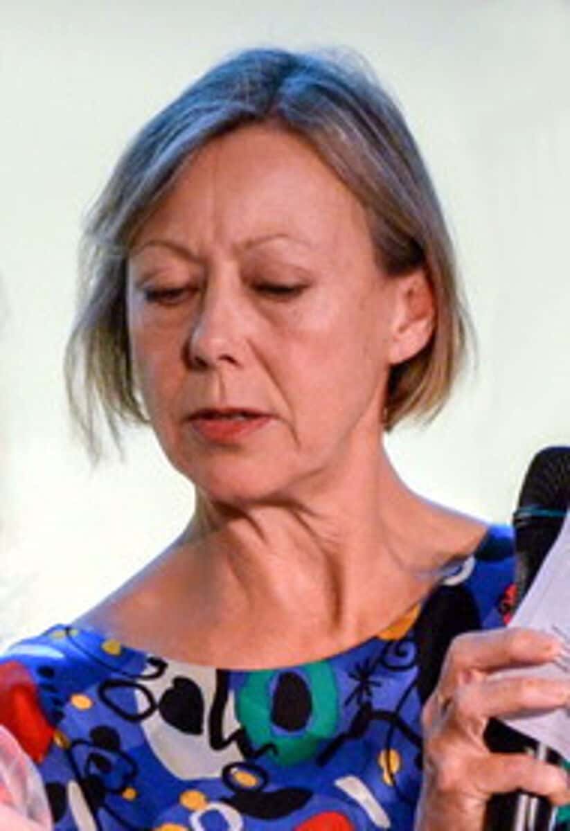 Jenny Agutter - Famous Actor