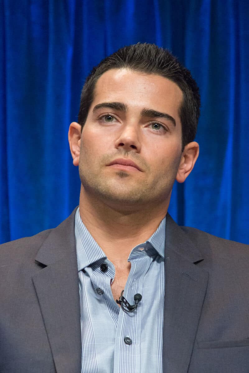 Jesse Metcalfe - Famous Actor