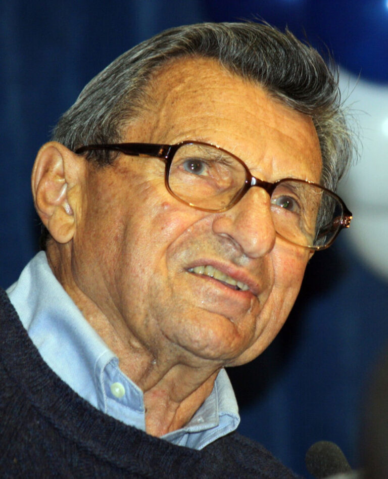 Joe Paterno - Famous Coach