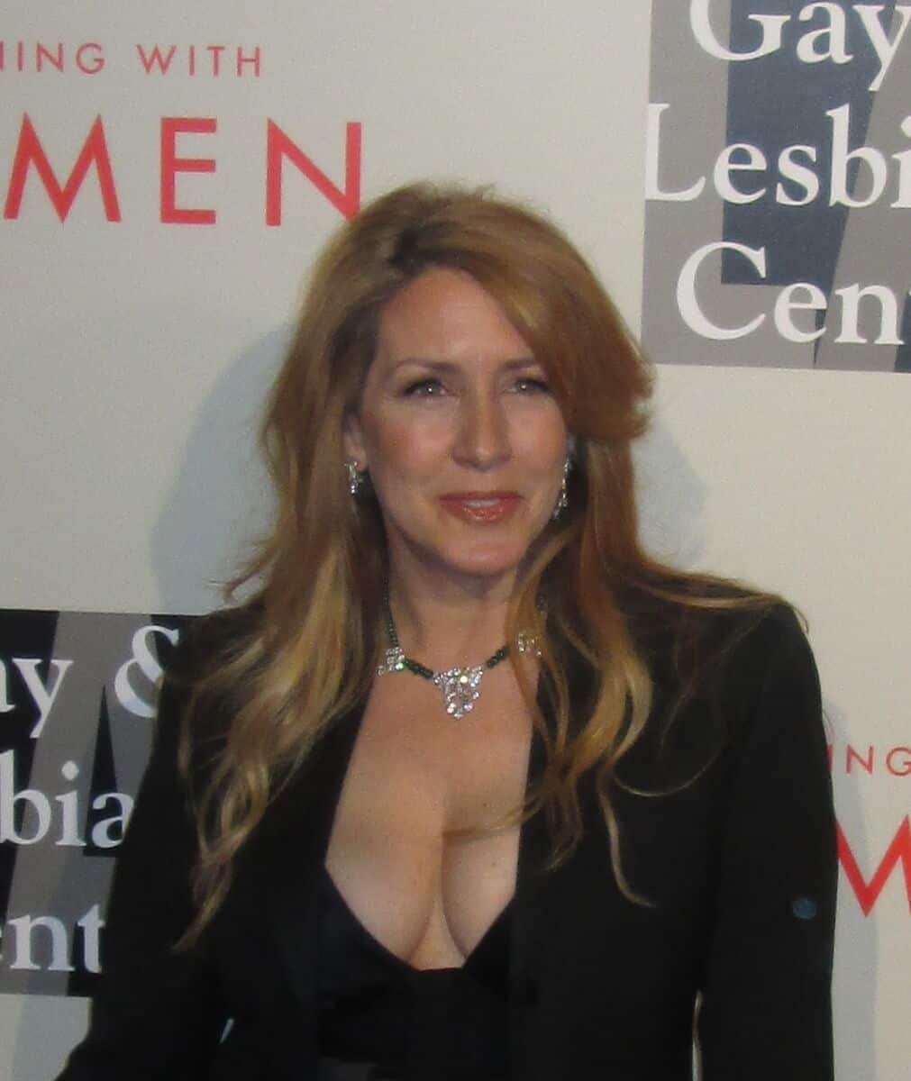 Joely Fisher - Famous Actor