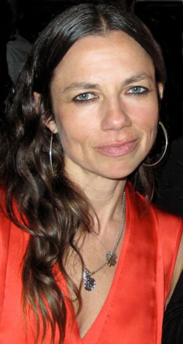 Justine Bateman - Famous Screenwriter