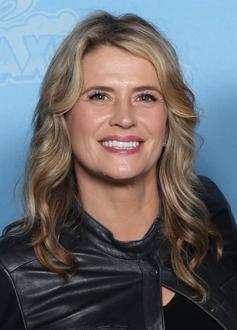 Kristy Swanson - Famous Actor