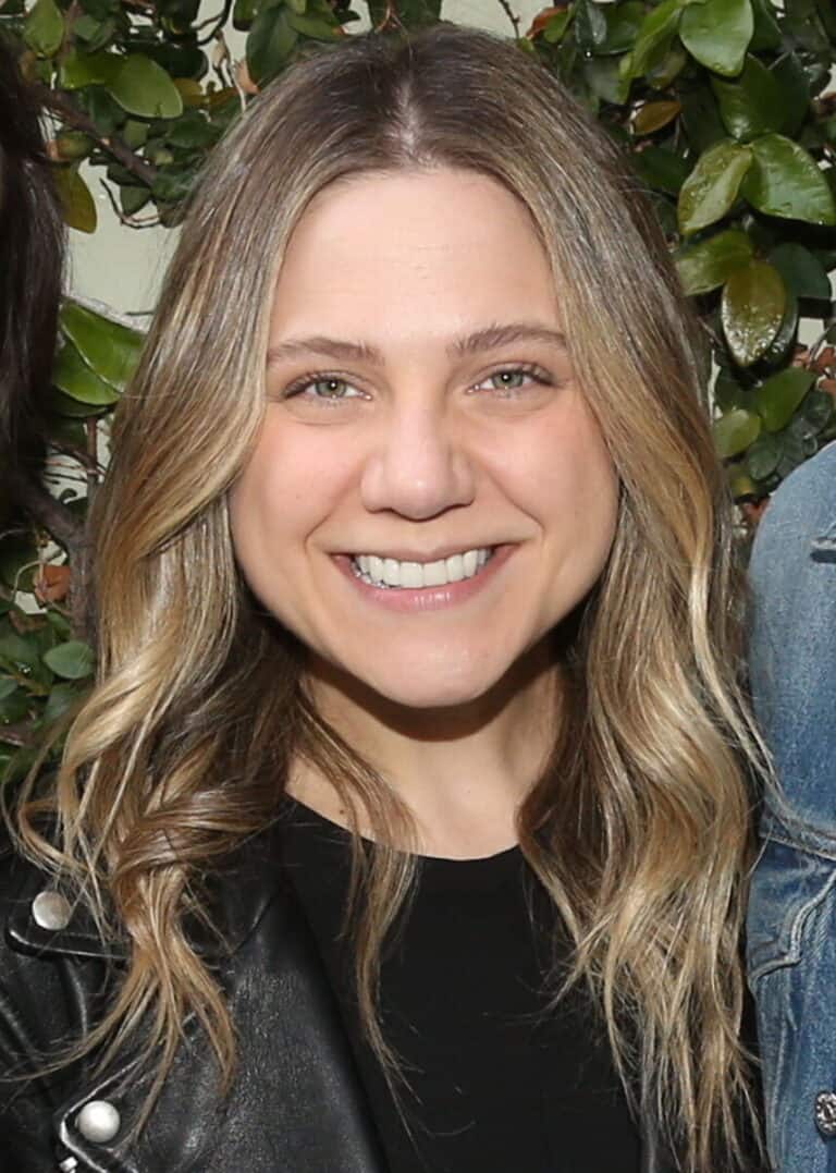 Lauren Collins - Famous Actor