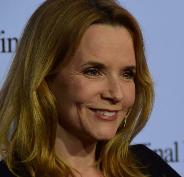 Lea Thompson - Famous Actor