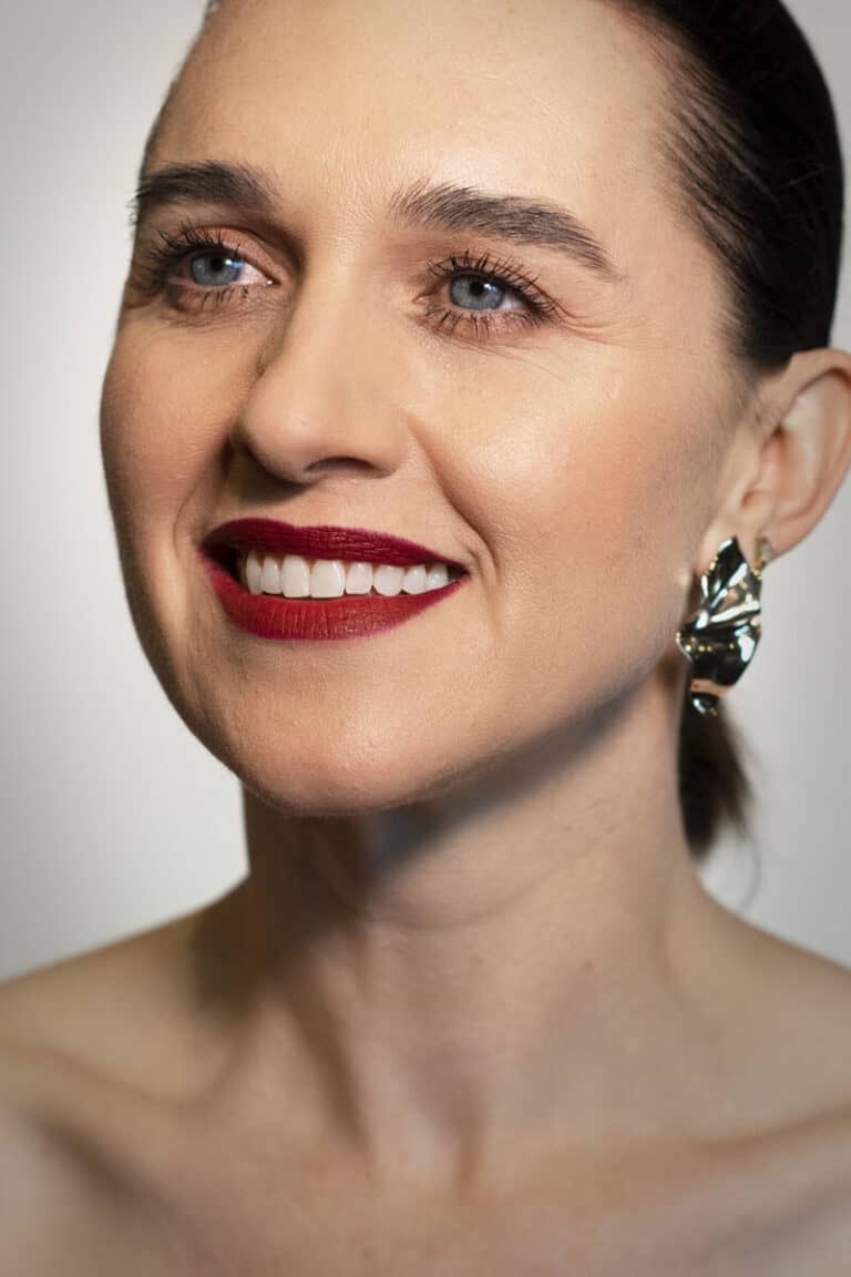 Lena Hall - Famous Actress