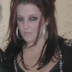 Lisa Marie Presley - Famous Singer-Songwriter