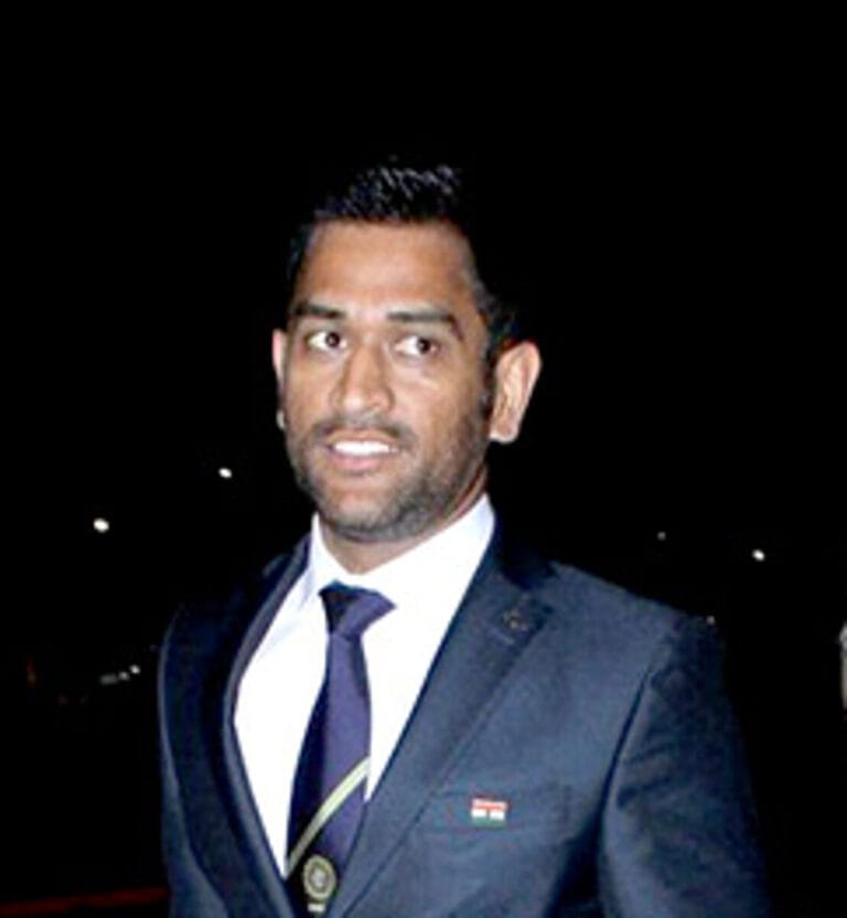Mahendra Singh Dhoni - Famous Actor