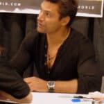 Manu Bennett - Famous Actor