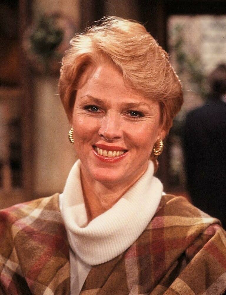 Mariette Hartley - Famous Actor