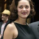 Marion Cotillard - Famous Singer