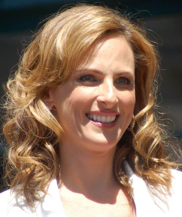 Marlee Matlin - Famous Film Producer