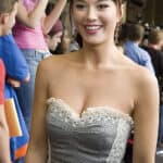 Mary Elizabeth Winstead - Famous Singer