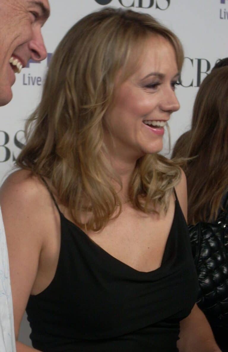 Megyn Price - Famous Actor