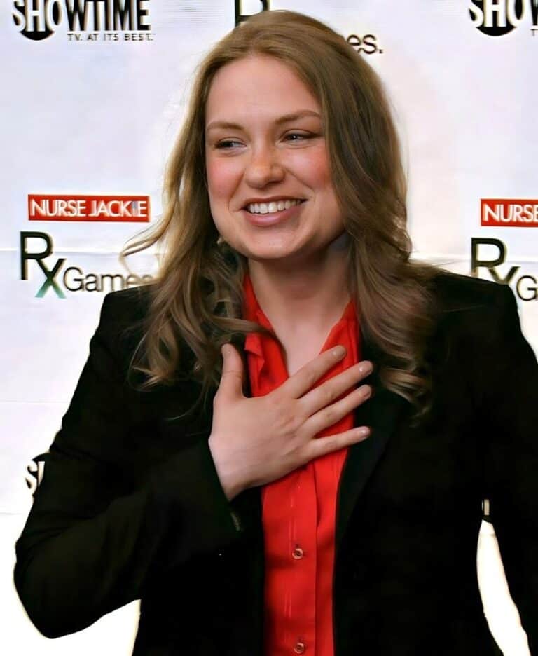 Merritt Wever - Famous Actor