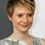 Mia Wasikowska - Famous Actor